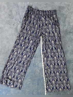 Navy & Ivory Patterned Floral Wide-Leg Lounge Pants